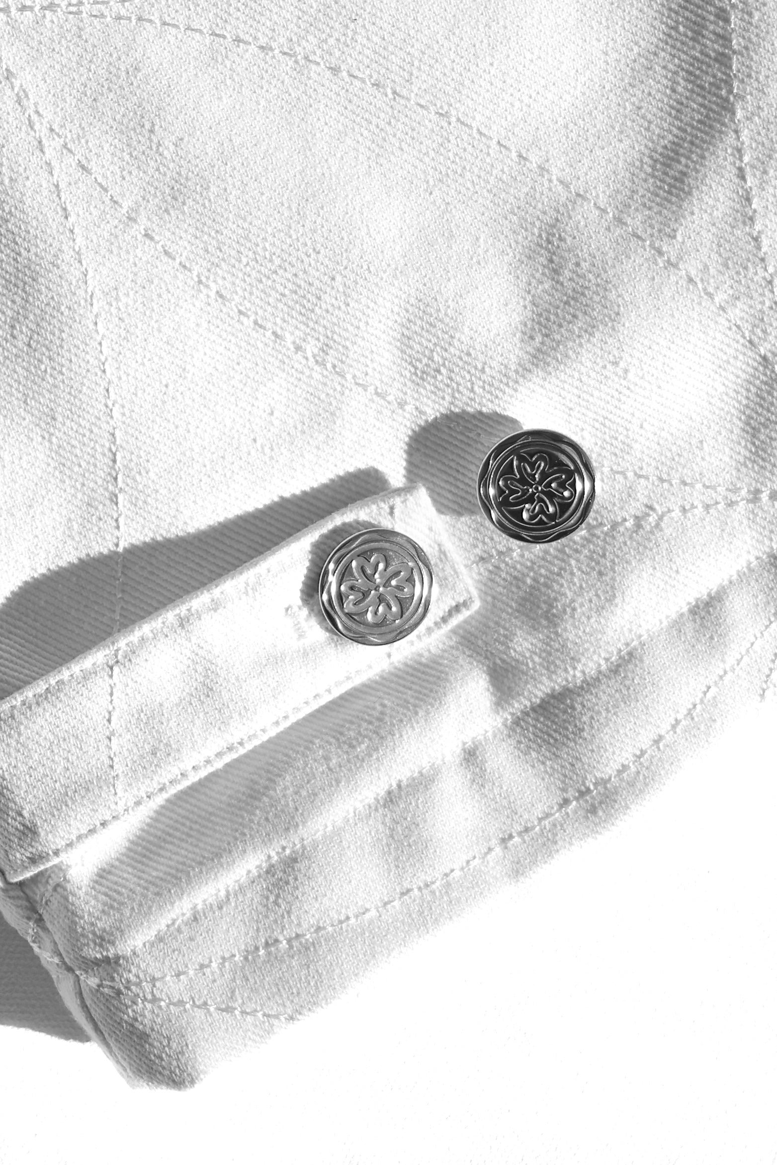 GREENHOUSE UTILITY JACKET [WHITE]